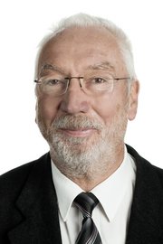 Bernhard Simon Bernhard Simon